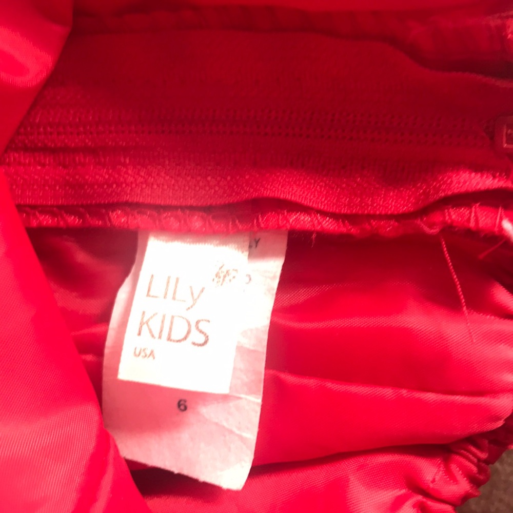 Red princess dress - Picture 4 of 4